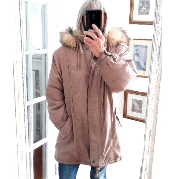 J.G. HOOK Jackets & Blazers - °°SALE°°J.G.HOOK FOX TRIM INSULTD HOOD WINTER COAT